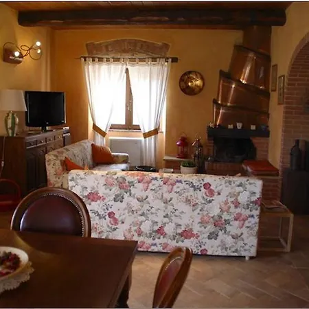 Villa Podere Castello